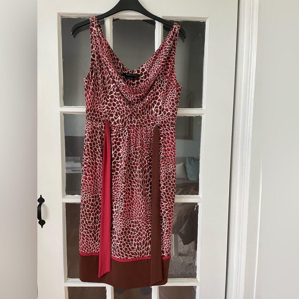 BCBG Max Azria casual dress. Great condition, front tie, muted pinks and browns